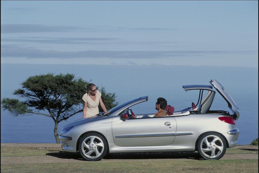  Peugeot 20 Coeur Concept 1998 года  (фото 3 из 12)